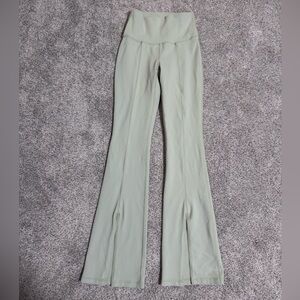 Aritzia TNA High Waisted Flared Split Leggings, Size XS